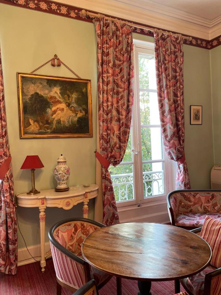 Hotel Chateau Des Jacobins Agen Exteriör bild