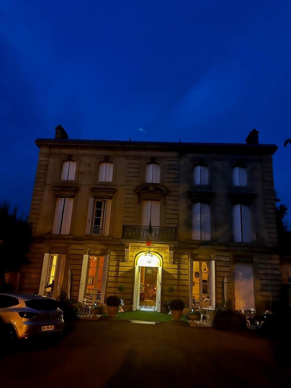 Hotel Chateau Des Jacobins Agen Exteriör bild